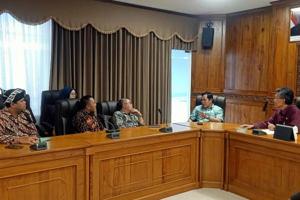 Ketua DPRD Jepara Lakukan Studi Banding Program Makan Bergizi Gratis ke Kabupaten Sleman