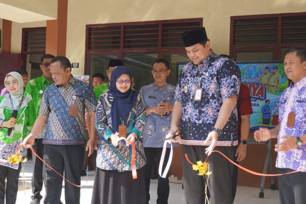 Tinjau Revitalisasi Dua Sekolah, Pemkab Jepara Dorong Peningkatan Kualitas Pendidikan